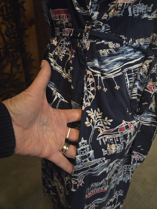 Old Navy  Scenic Print  Navy Dress - Picture 5 of 8